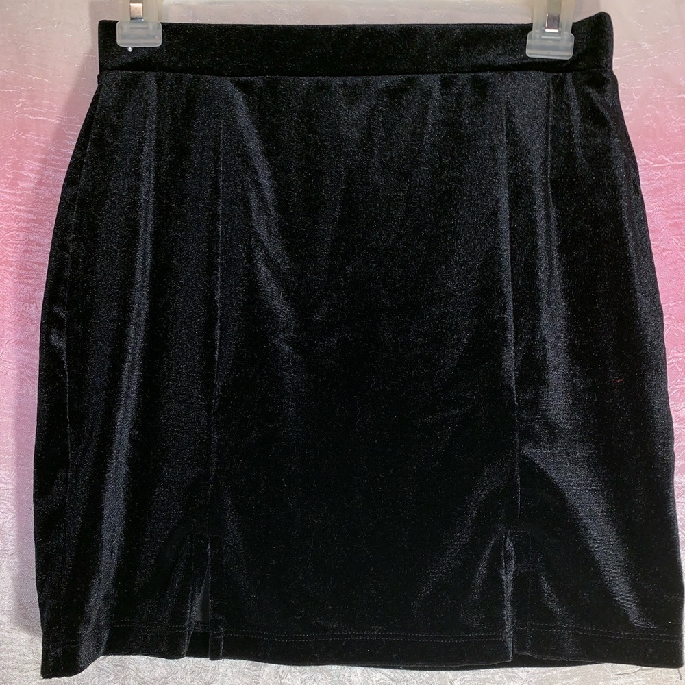 Forever 21 Velour Black Skirt